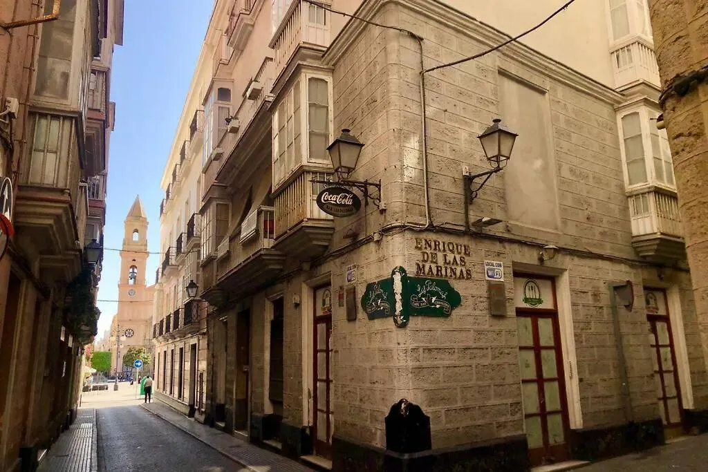 Gatu Premium Villa Libertad, Preferente Mayores De 25 Anos Y Familias Cadiz Spain